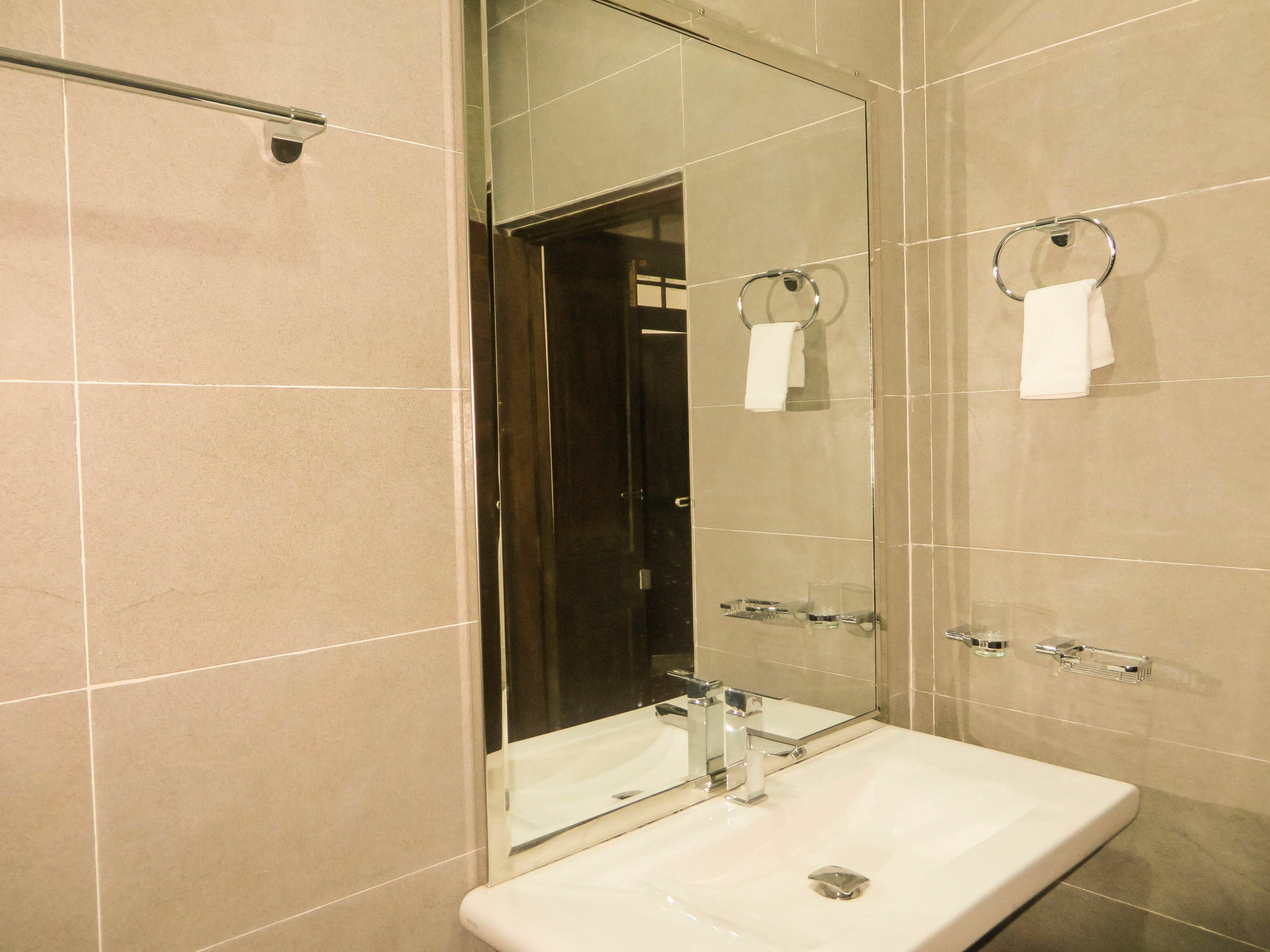 Lohas Beach Resort Villa 칼루타라 외부 사진