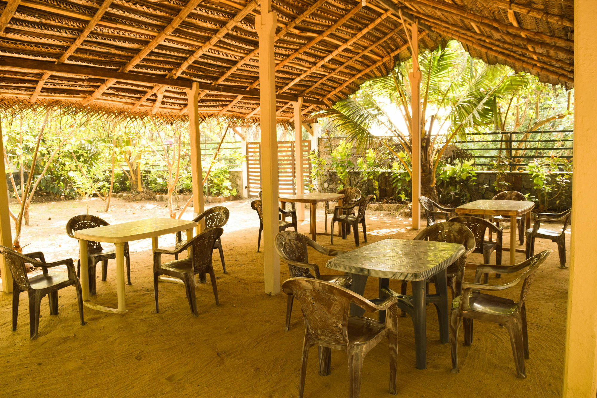 Lohas Beach Resort Villa 칼루타라 외부 사진